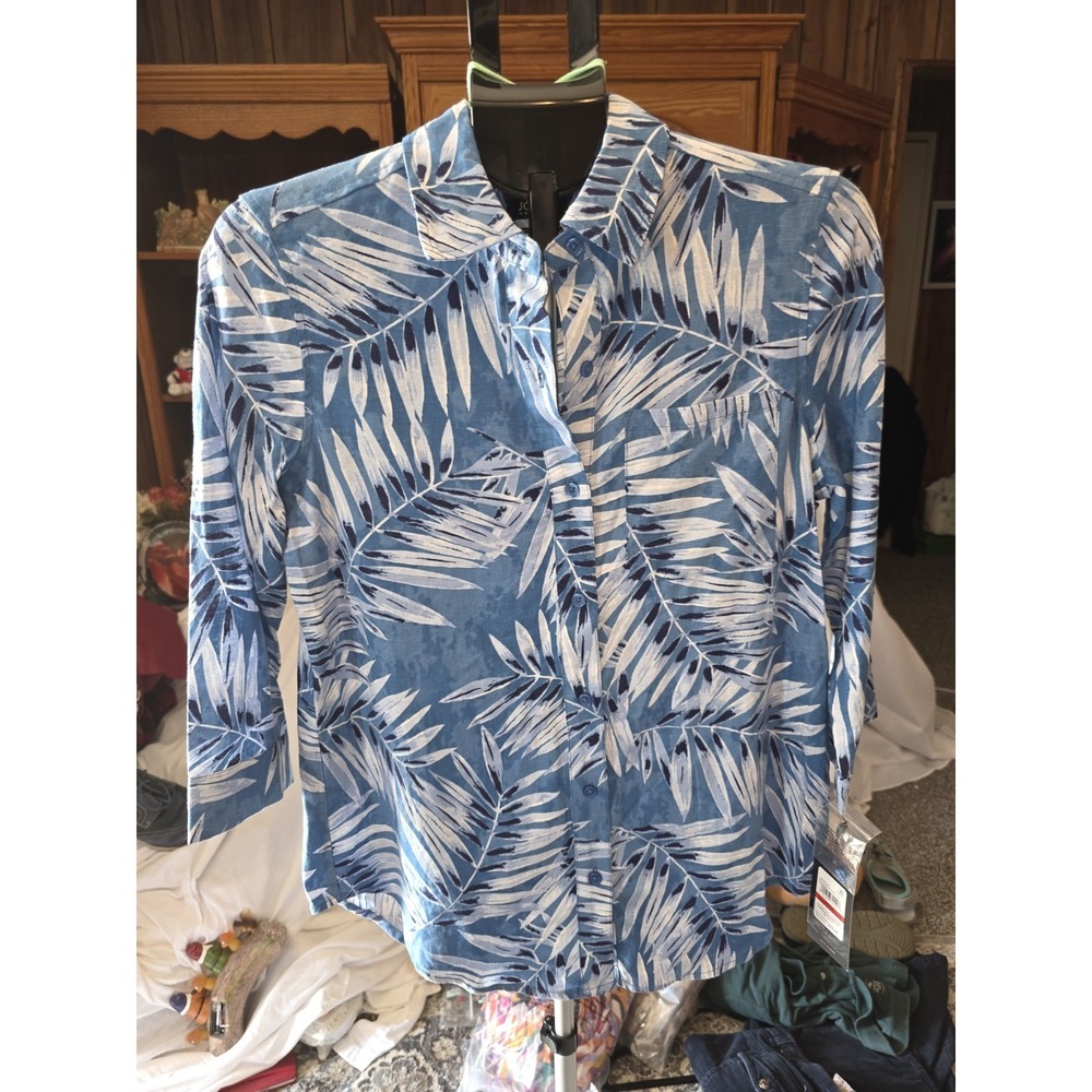 Jones New‎ York Hawaiian Shirt Size XS NWT 20" PTP,  27" Long 3/4 Sleeves....